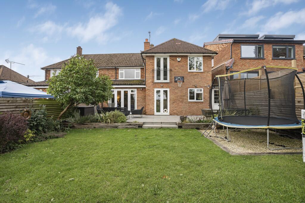 Additional image 17 of Springfield Crescent, Harpenden, AL5