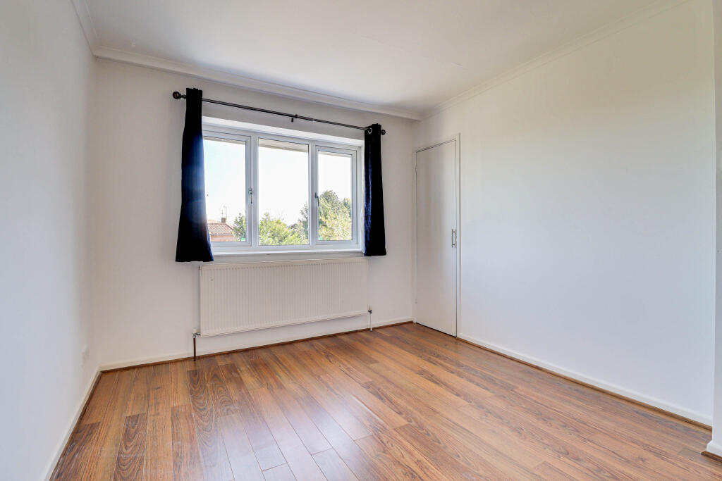 Additional image 8 of Tuffnells Way, Harpenden, AL5