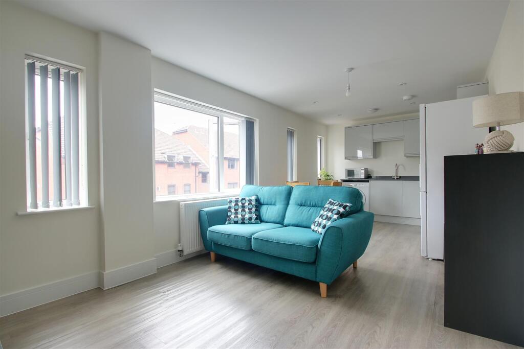 Additional image 10 of Arden Grove, Harpenden