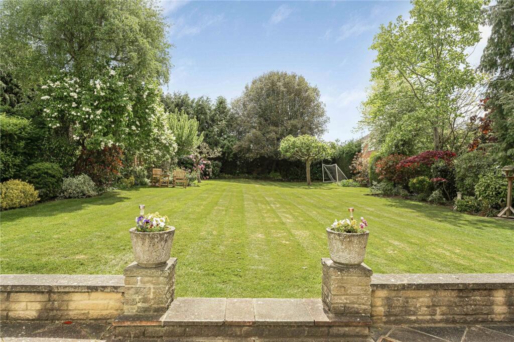 Additional image 5 of Brookmans Avenue, Brookmans Park, Hertfordshire, AL9