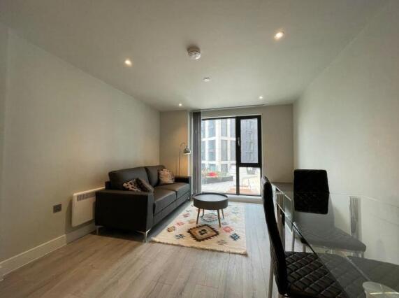 房产图片 4 - 伯明翰，西米德兰兹，布罗德街，B15