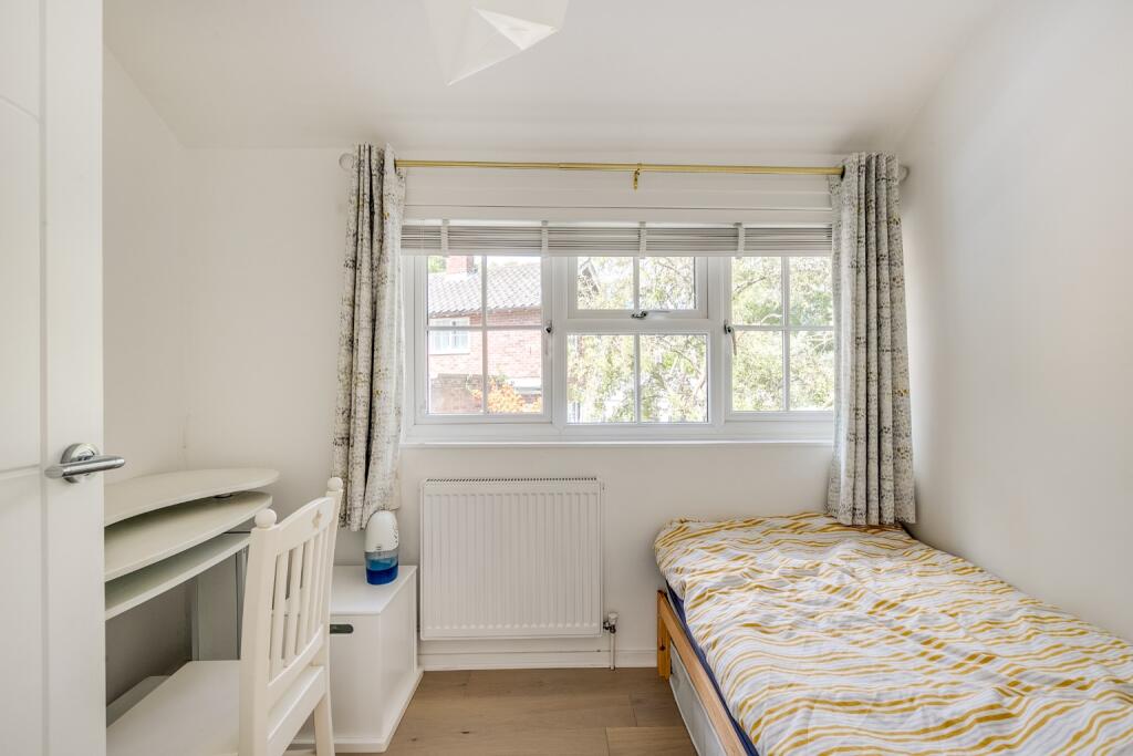 Additional image 18 of Hawthorns, Welwyn Garden City, Hertfordshire, AL8 7SE
