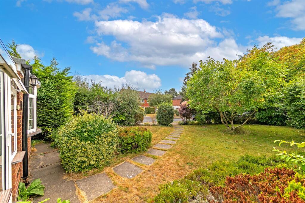 Additional image 27 of Wick Avenue, Wheathampstead, St. Albans