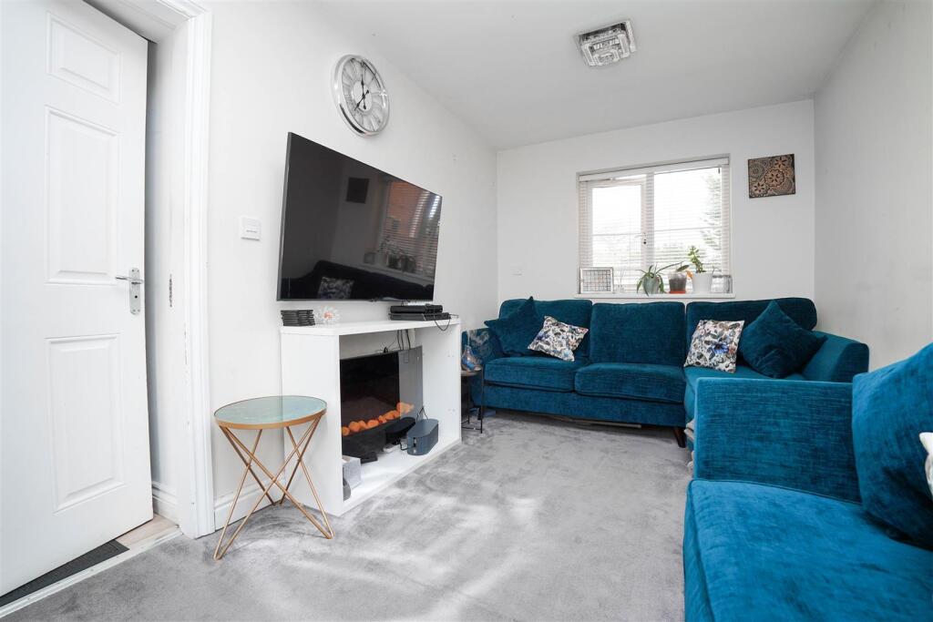 Additional image 19 of New Imperial Crescent, Birmingham