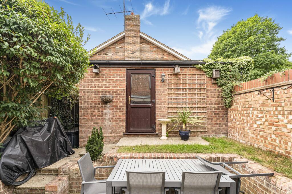 Additional image 17 of Oak Piece, Welwyn, Hertfordshire, AL6