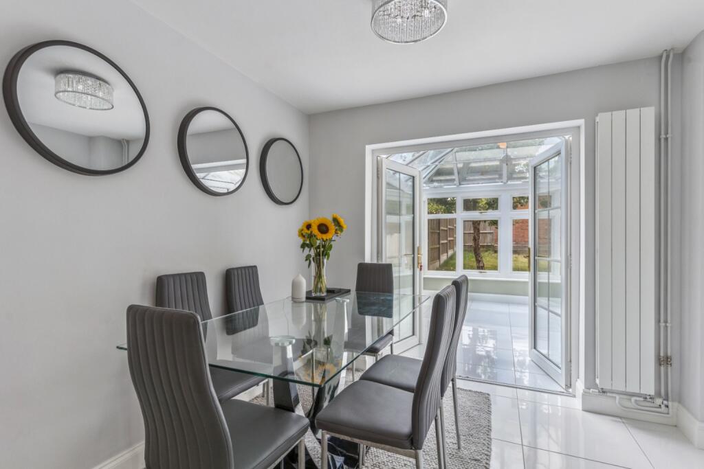 Additional image 9 of Knightsfield, Welwyn Garden City, Hertfordshire, AL8 7JE