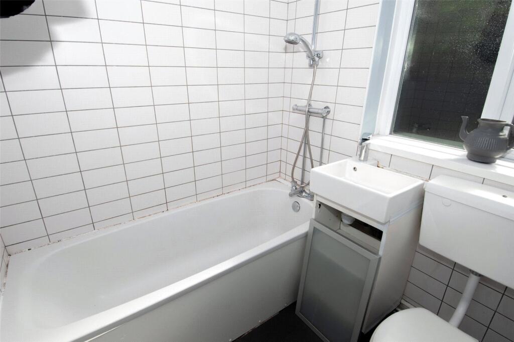 Additional image 8 of May Avenue, Runcorn Road, Balsall Heath, Birmingham, B12