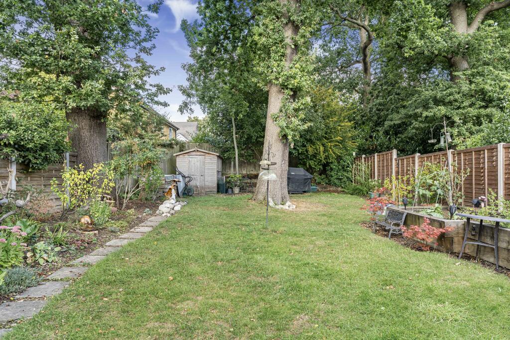 Additional image 9 of St Barts Close, St Albans, AL4