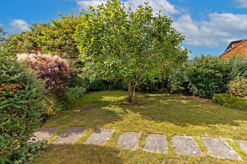 Additional image 28 of Wick Avenue, Wheathampstead, St. Albans