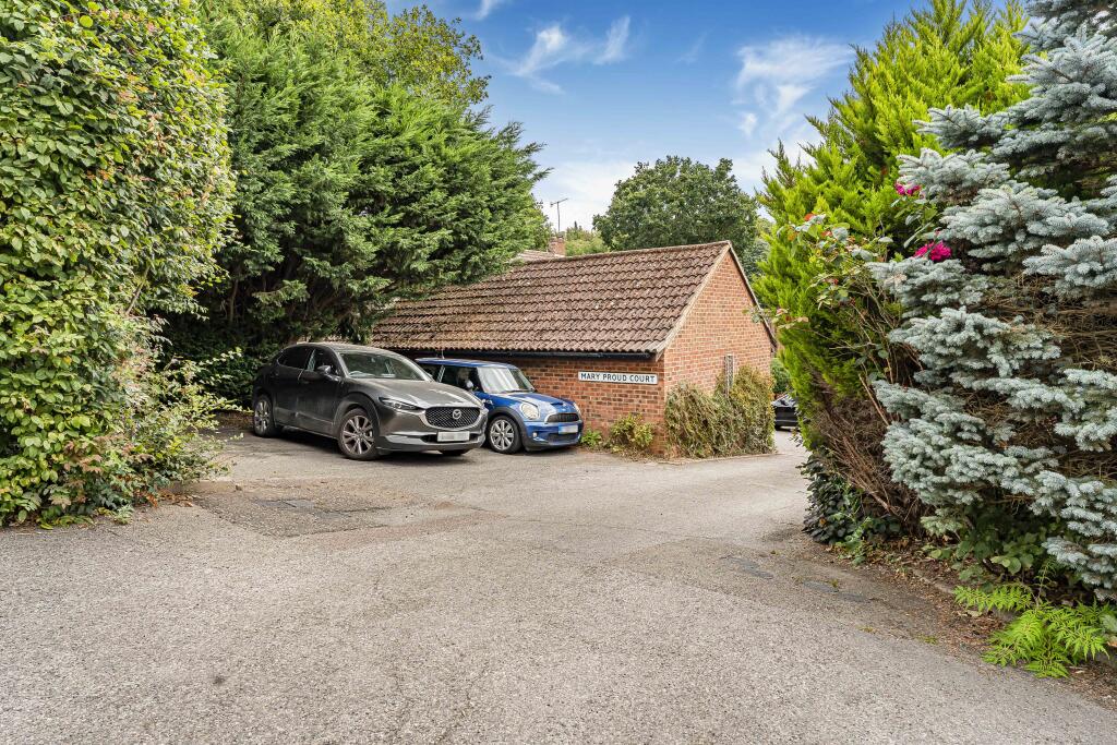 Additional image 20 of Oak Piece, Welwyn, Hertfordshire, AL6