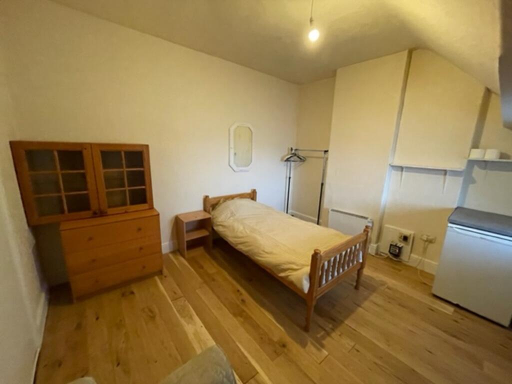 Additional image 2 of Room available - Showell Green Lane, Sparkhill, B11