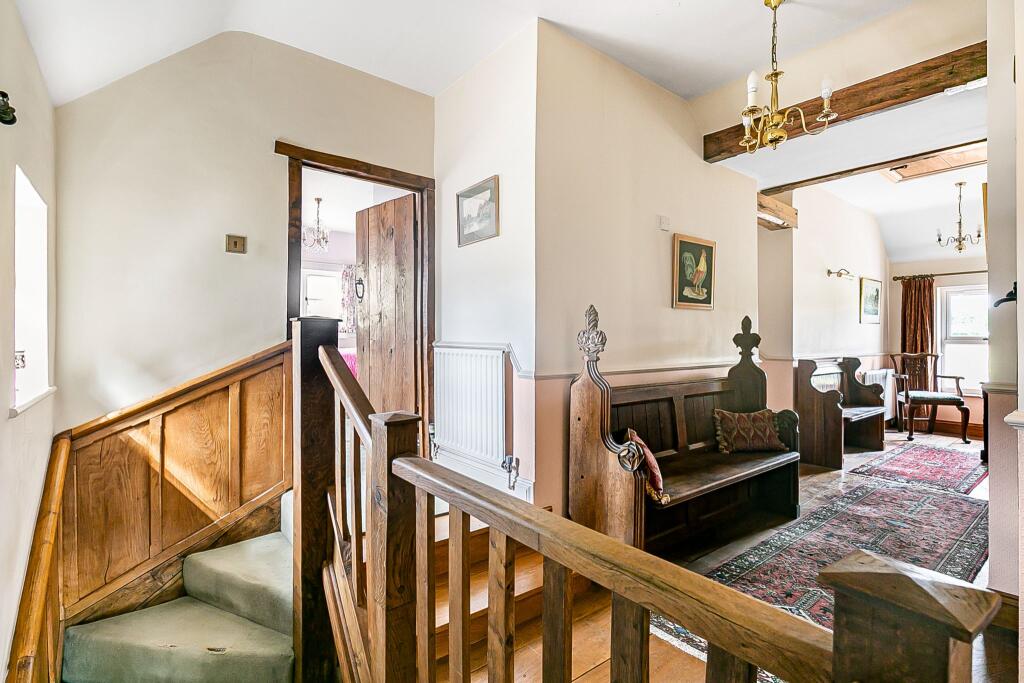 Additional image 11 of The Old Cottage, Pooleys Lane, Welham Green, AL9