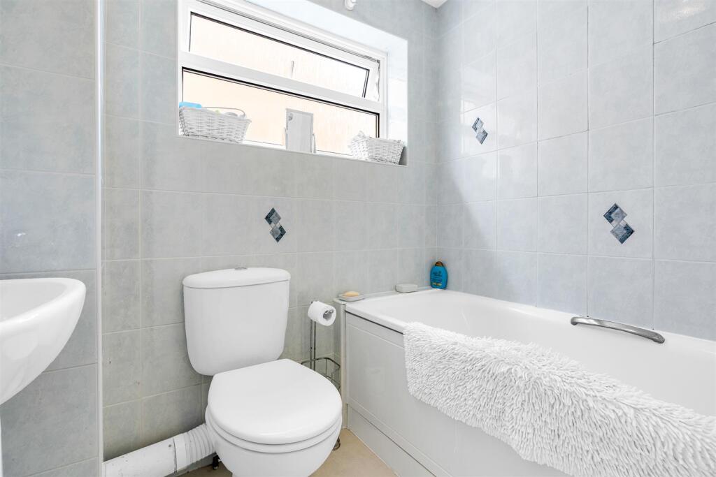 Additional image 14 of Godfries Close, Tewin, Welwyn