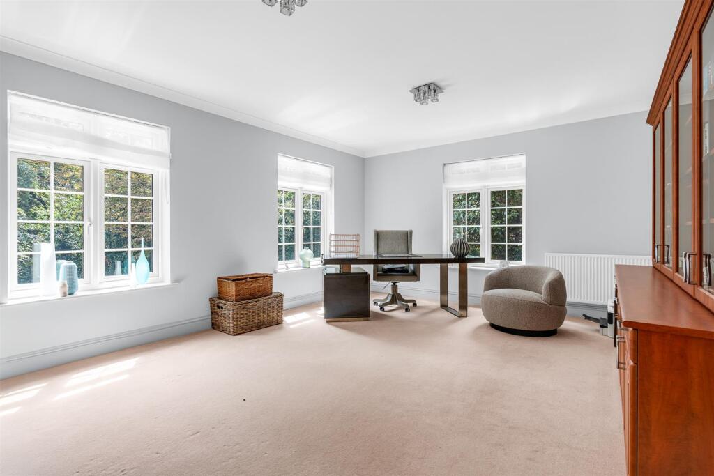 Additional image 11 of Harmer Green Lane, Welwyn