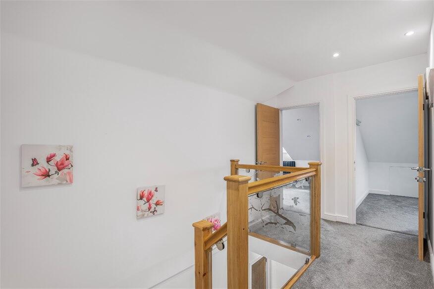 Additional image 11 of Grove Road, Harpenden, AL5