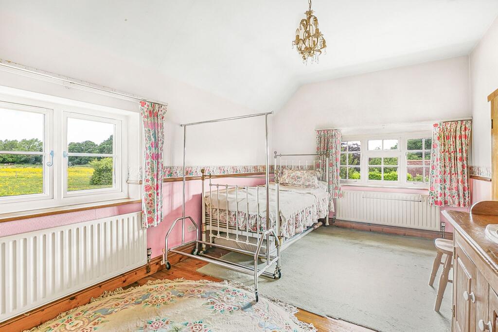 Additional image 21 of The Old Cottage, Pooleys Lane, Welham Green, AL9