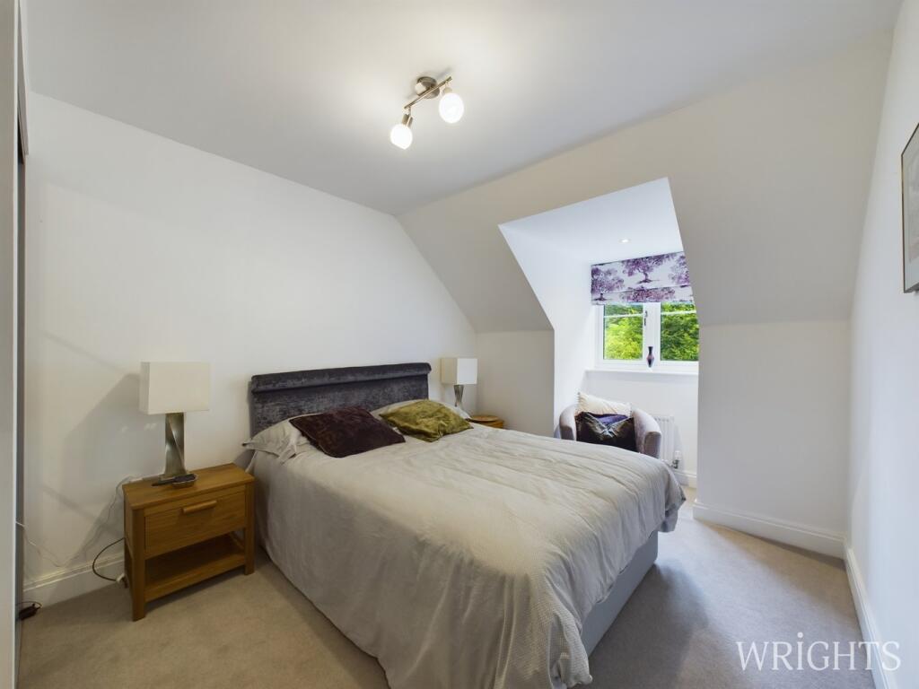 Additional image 10 of Salix Close, Welwyn, AL6