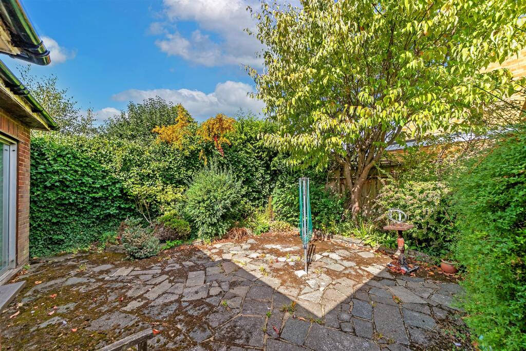 Additional image 16 of Wick Avenue, Wheathampstead, St. Albans