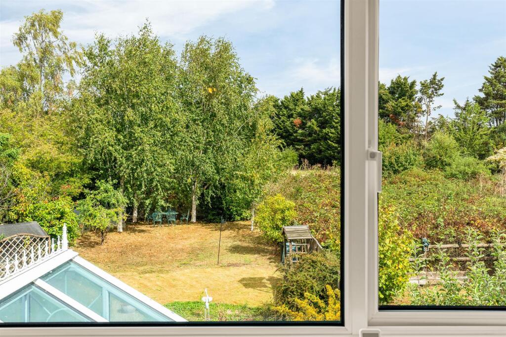 Additional image 23 of Godfries Close, Tewin, Welwyn