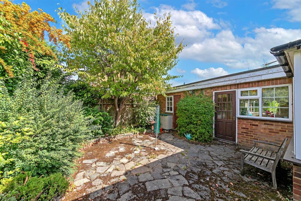 Additional image 19 of Wick Avenue, Wheathampstead, St. Albans