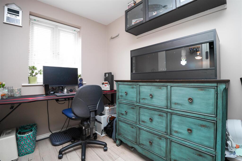 Additional image 4 of New Imperial Crescent, Birmingham