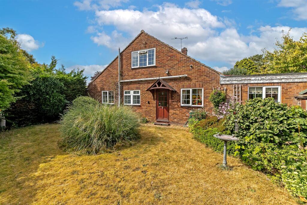 Additional image 23 of Wick Avenue, Wheathampstead, St. Albans