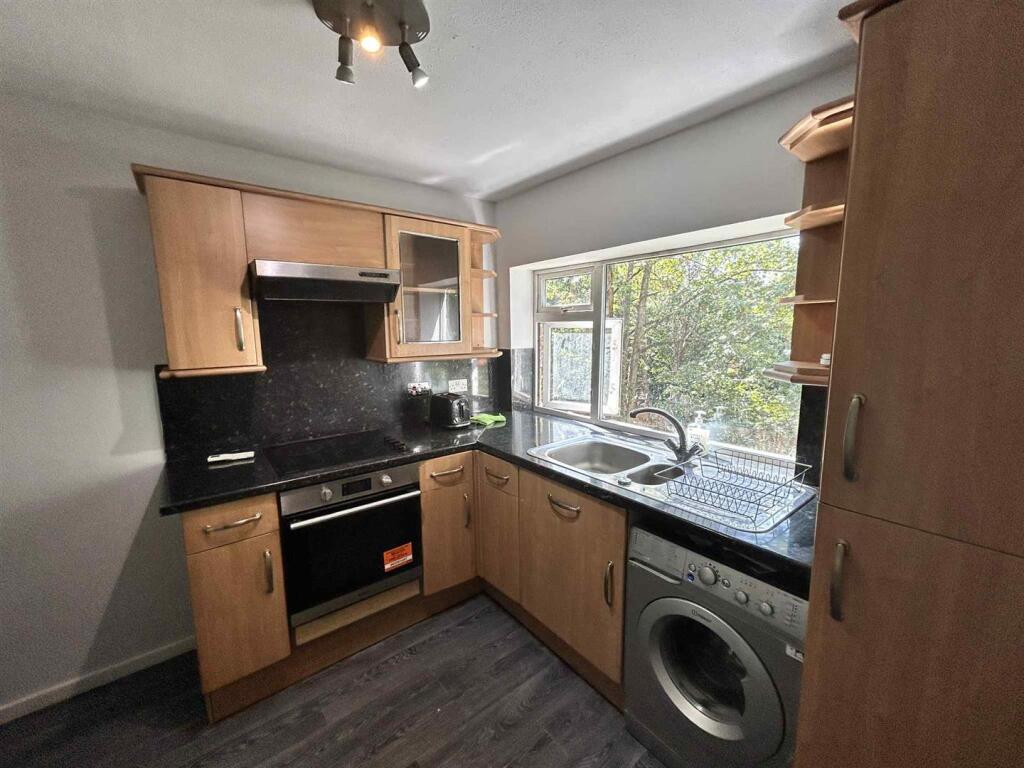 Additional image 4 of Wakefield Court, Moseley, Birmingham