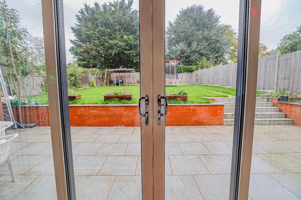 Additional image 23 of Grove Road, Harpenden, AL5