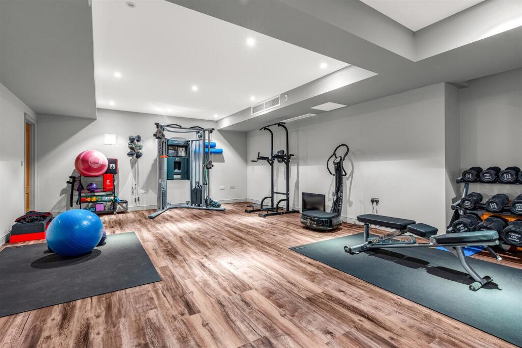 Additional image 20 of Harmer Green Lane, Welwyn