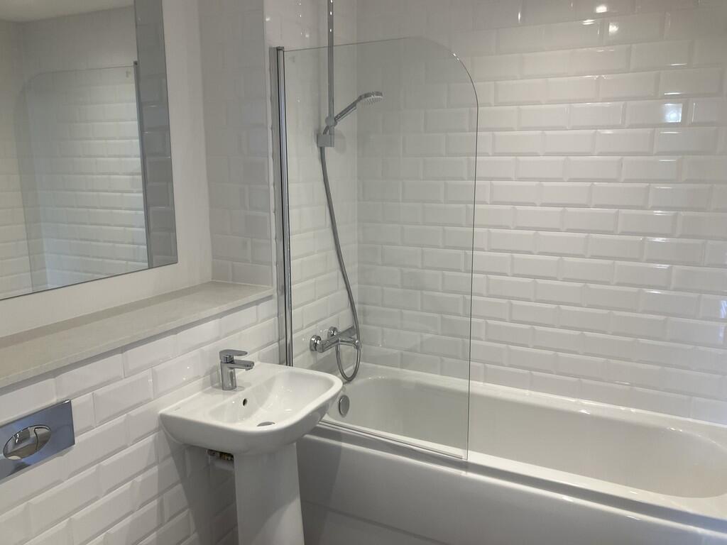 Additional image 5 of 102 Parkview, 59 Darwin Street, B12