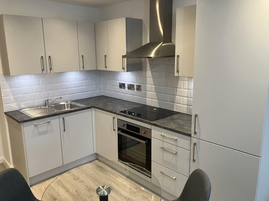 Additional image 7 of 102 Parkview, 59 Darwin Street, B12