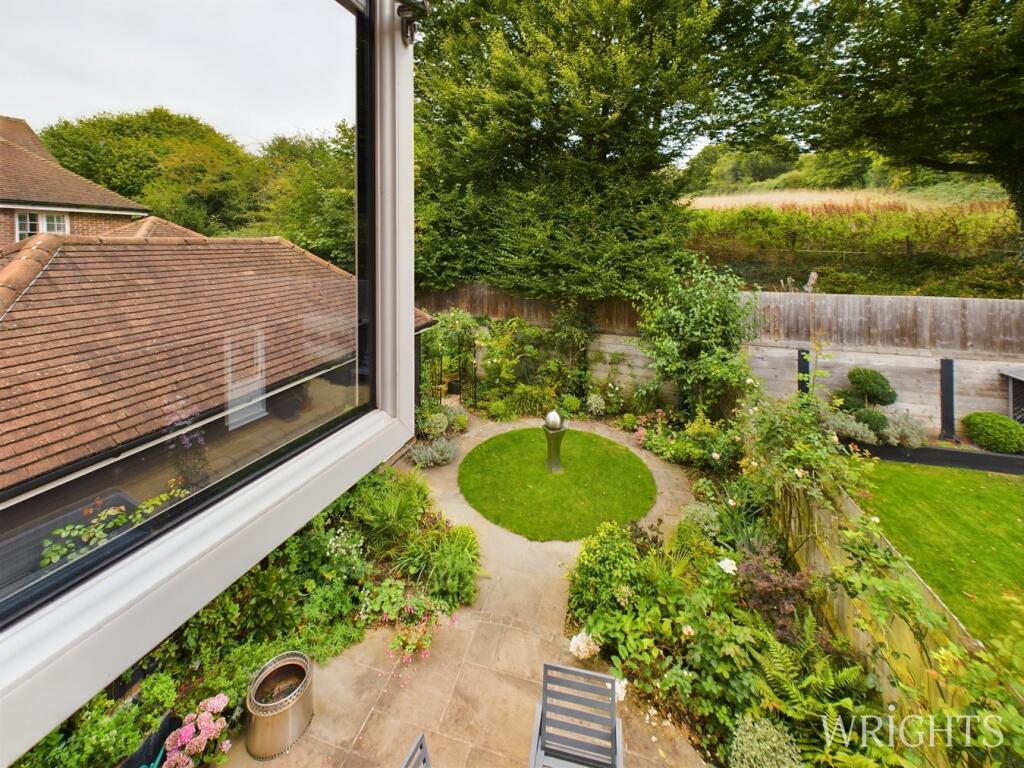 Additional image 16 of Salix Close, Welwyn, AL6