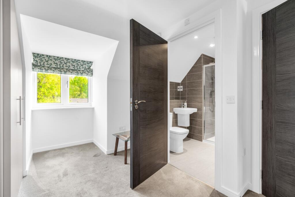 Additional image 22 of Queens Avenue, Welwyn Garden City, Hertfordshire, AL7