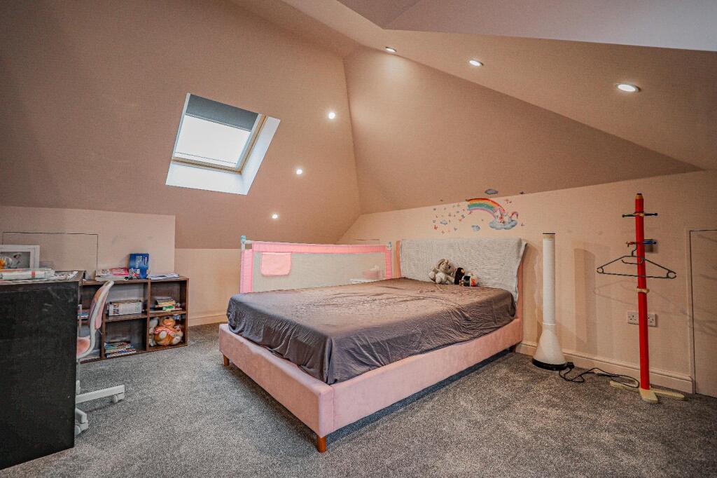 Additional image 19 of Grove Road, Harpenden, AL5