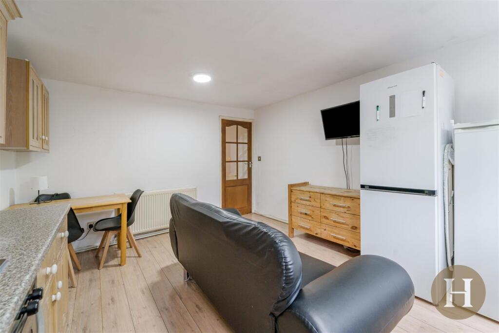 Additional image 3 of Sherborne Grove, Birmingham, B1