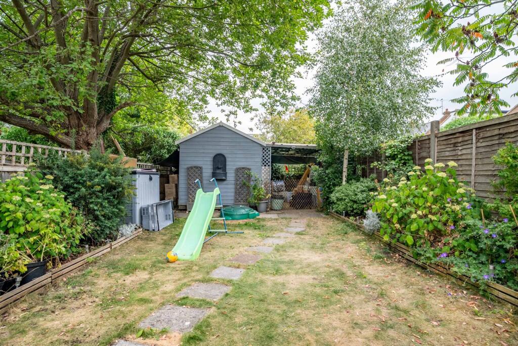 Additional image 12 of St Johns Road, Harpenden, Herts, AL5