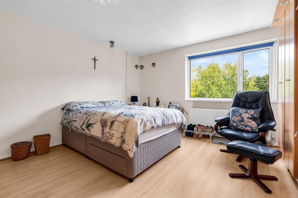 Additional image 13 of Godfries Close, Tewin, Welwyn