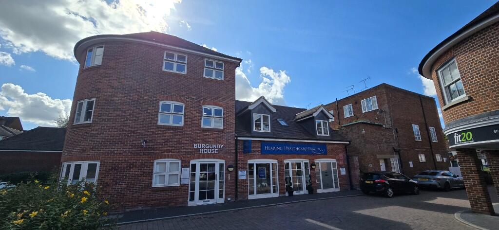 房产图片 10 - 伯甘迪大厦，24 The Foresters，哈普登，赫特福德郡，AL5