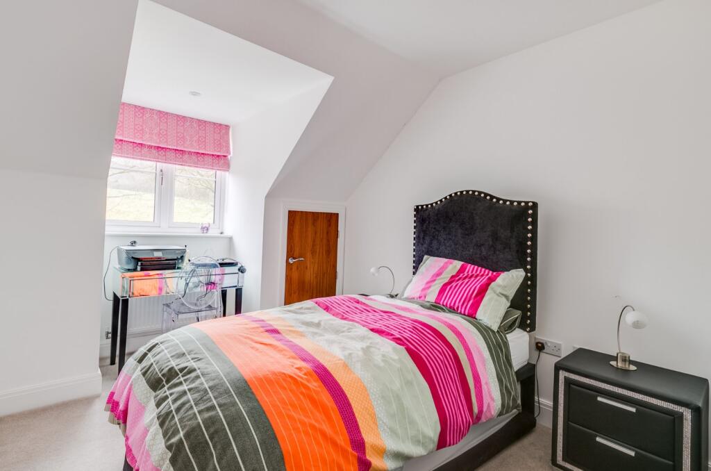 Additional image 16 of Salix Close, Welwyn, Hertfordshire, AL6