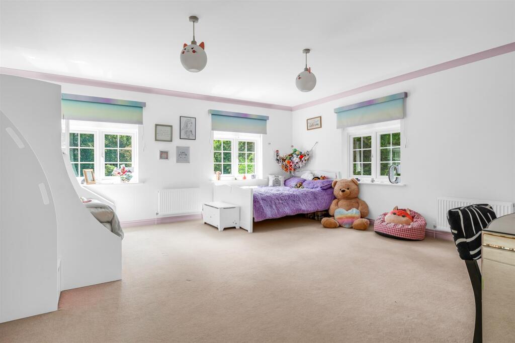 Additional image 12 of Harmer Green Lane, Welwyn