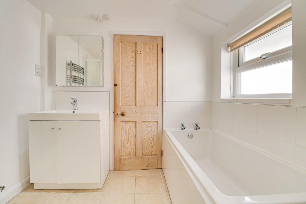 Additional image 8 of Cravells Road, Harpenden, AL5