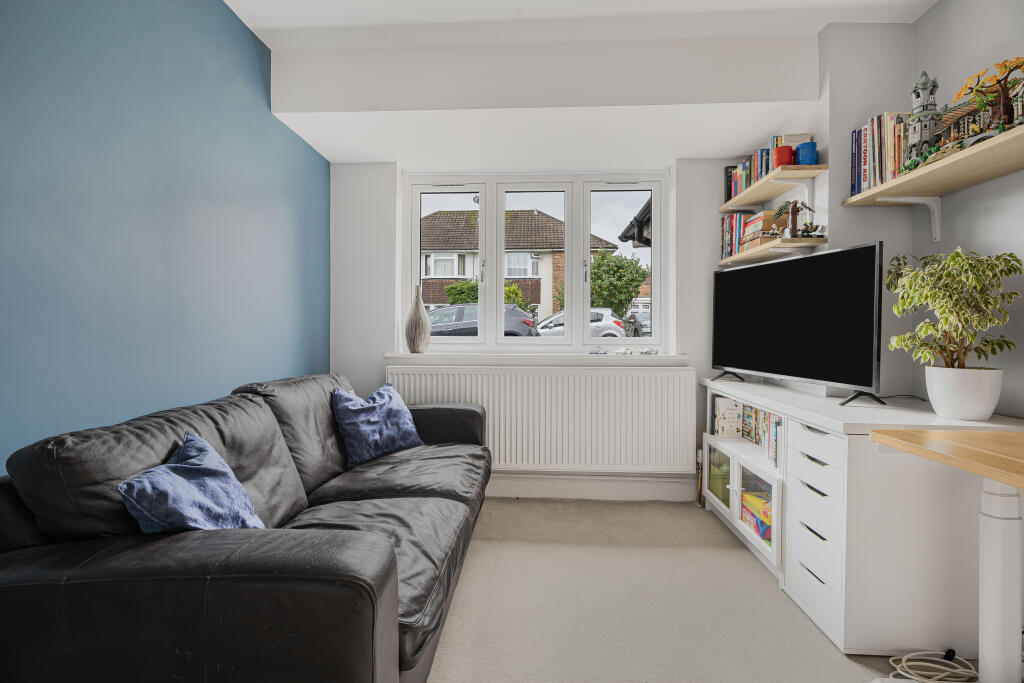 Additional image 7 of Springfield Crescent, Harpenden, AL5