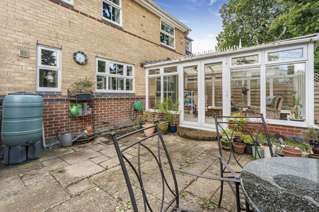 Additional image 25 of St Barts Close, St Albans, AL4