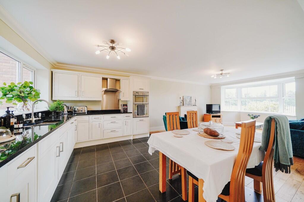 Additional image 8 of Wizards Walk, Moseley