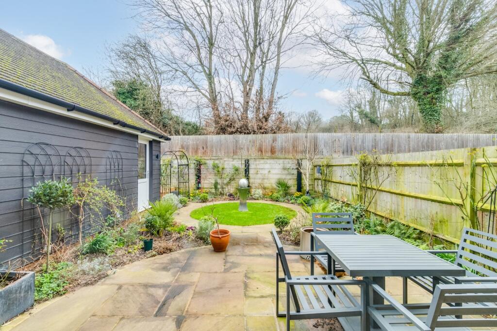 Additional image 5 of Salix Close, Welwyn, Hertfordshire, AL6