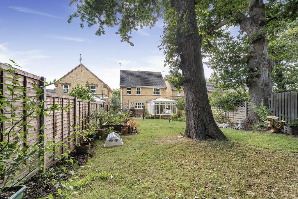 Additional image 10 of St Barts Close, St Albans, AL4