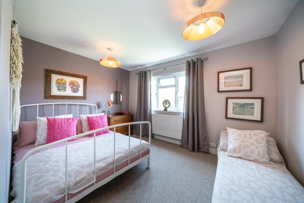 Additional image 12 of Windmill Avenue, St. Albans