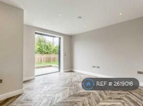 Additional image 4 of Green Close, Brookmans Park, Hatfield, AL9