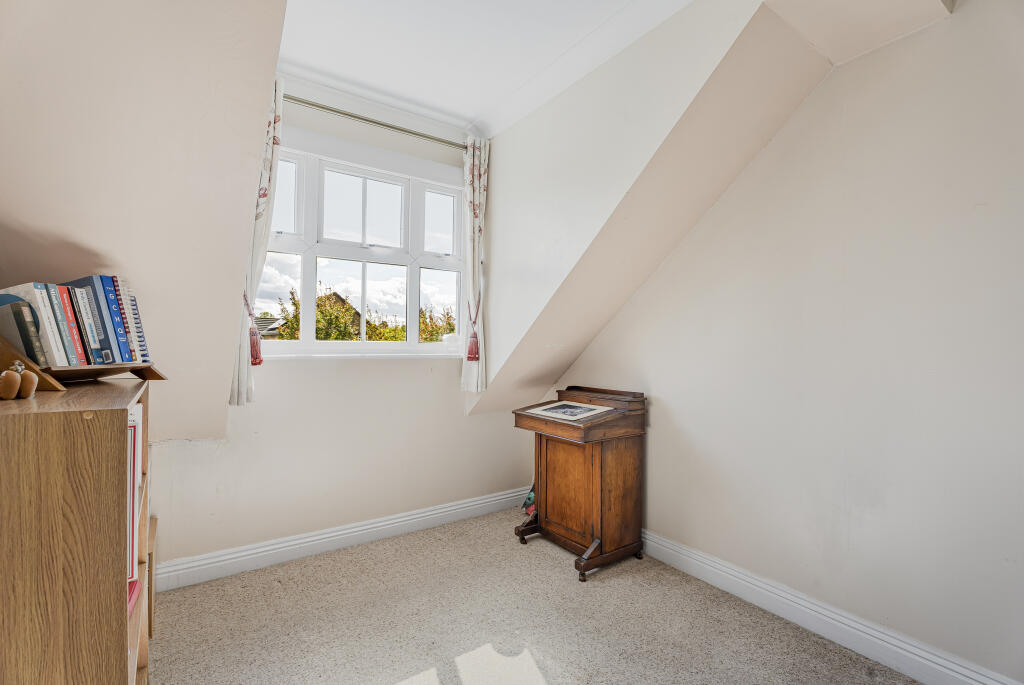 Additional image 22 of St Barts Close, St Albans, AL4