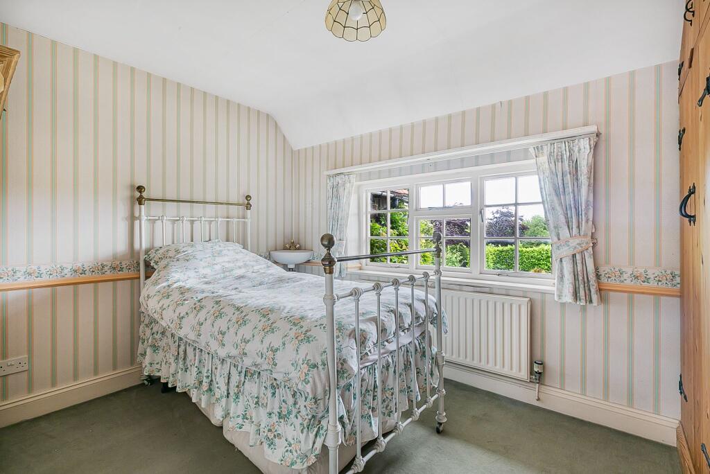 Additional image 16 of The Old Cottage, Pooleys Lane, Welham Green, AL9